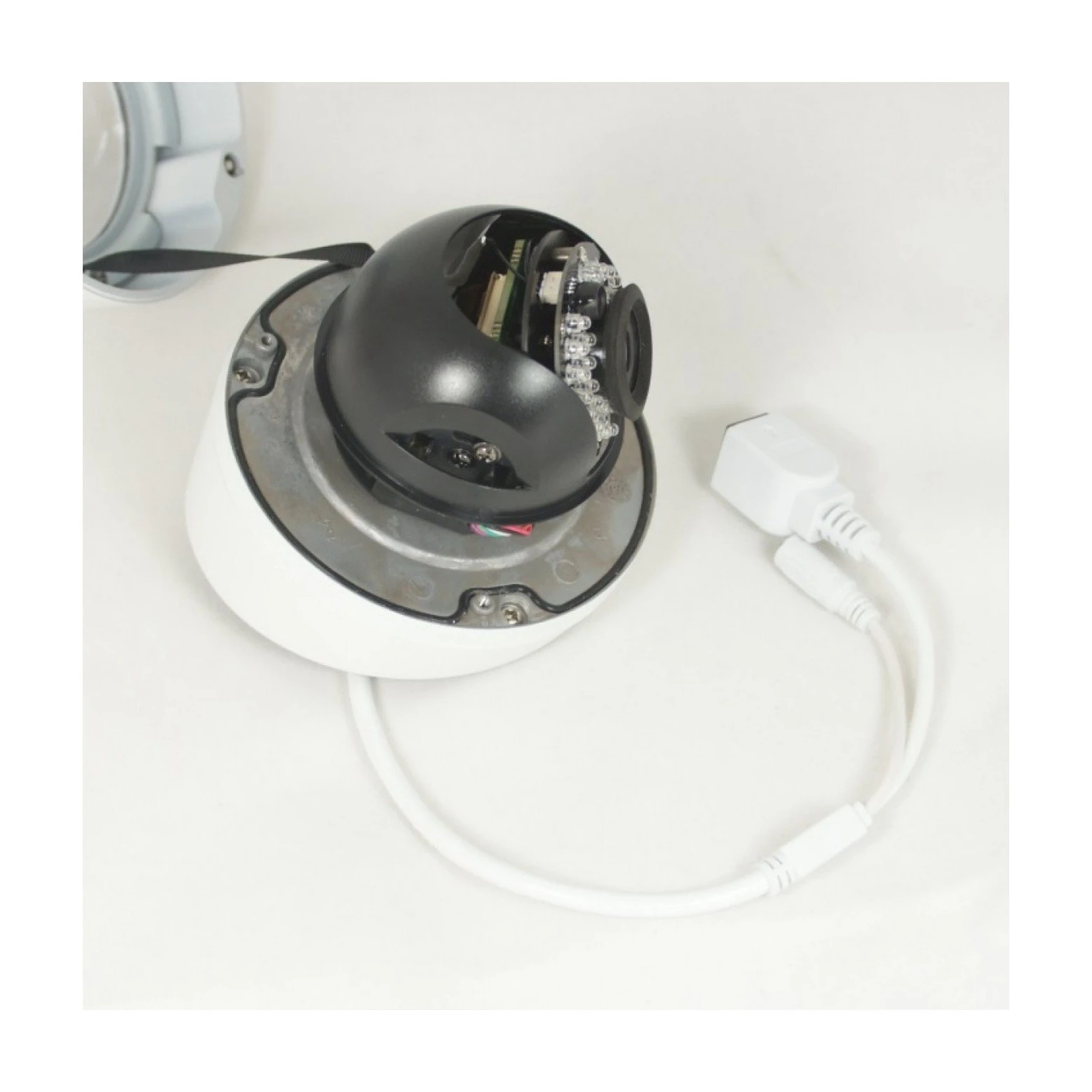 Hikvision DS-1259ZJ Plafondmontage beugel tbv domecamera
